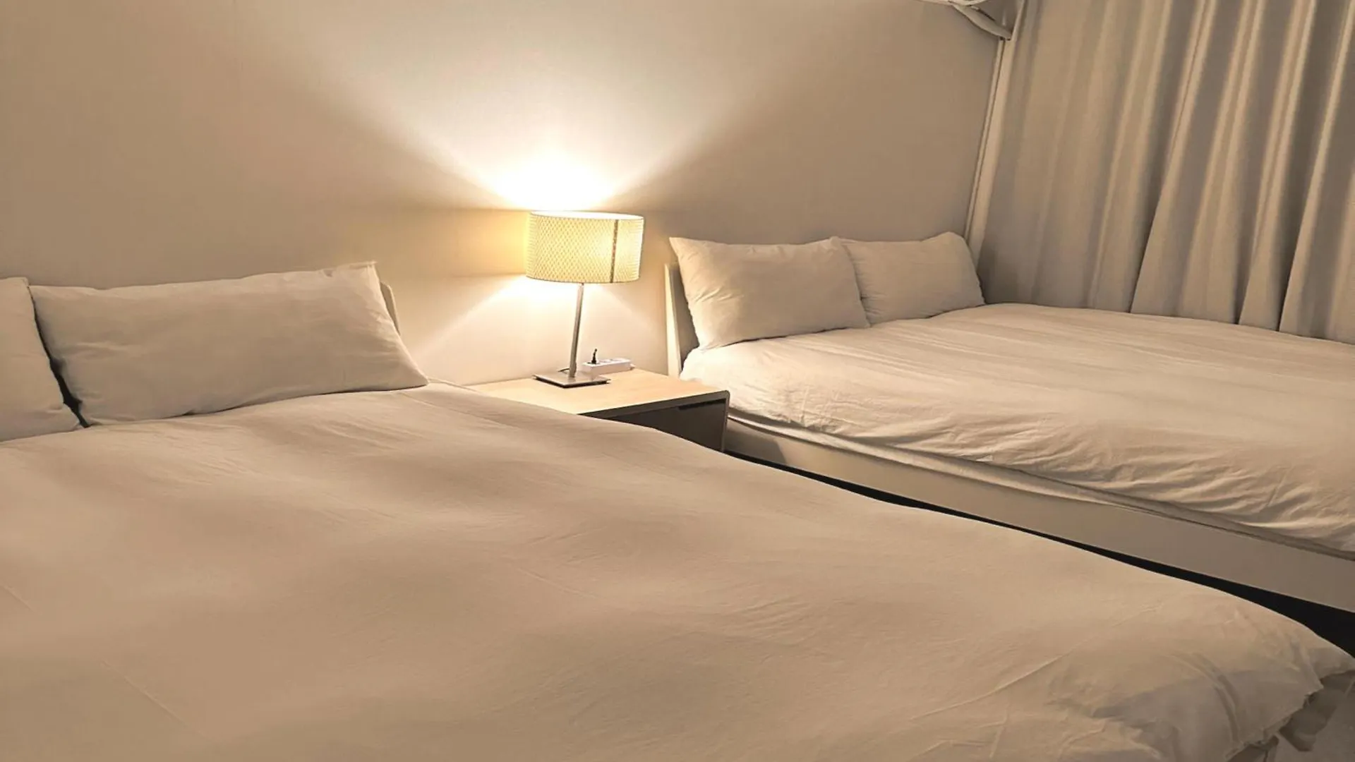 New Jins House - 5Mins To Myeongdong Station, 3 Rooms, Big Living Rooms Seul 0*,  Güney Kore